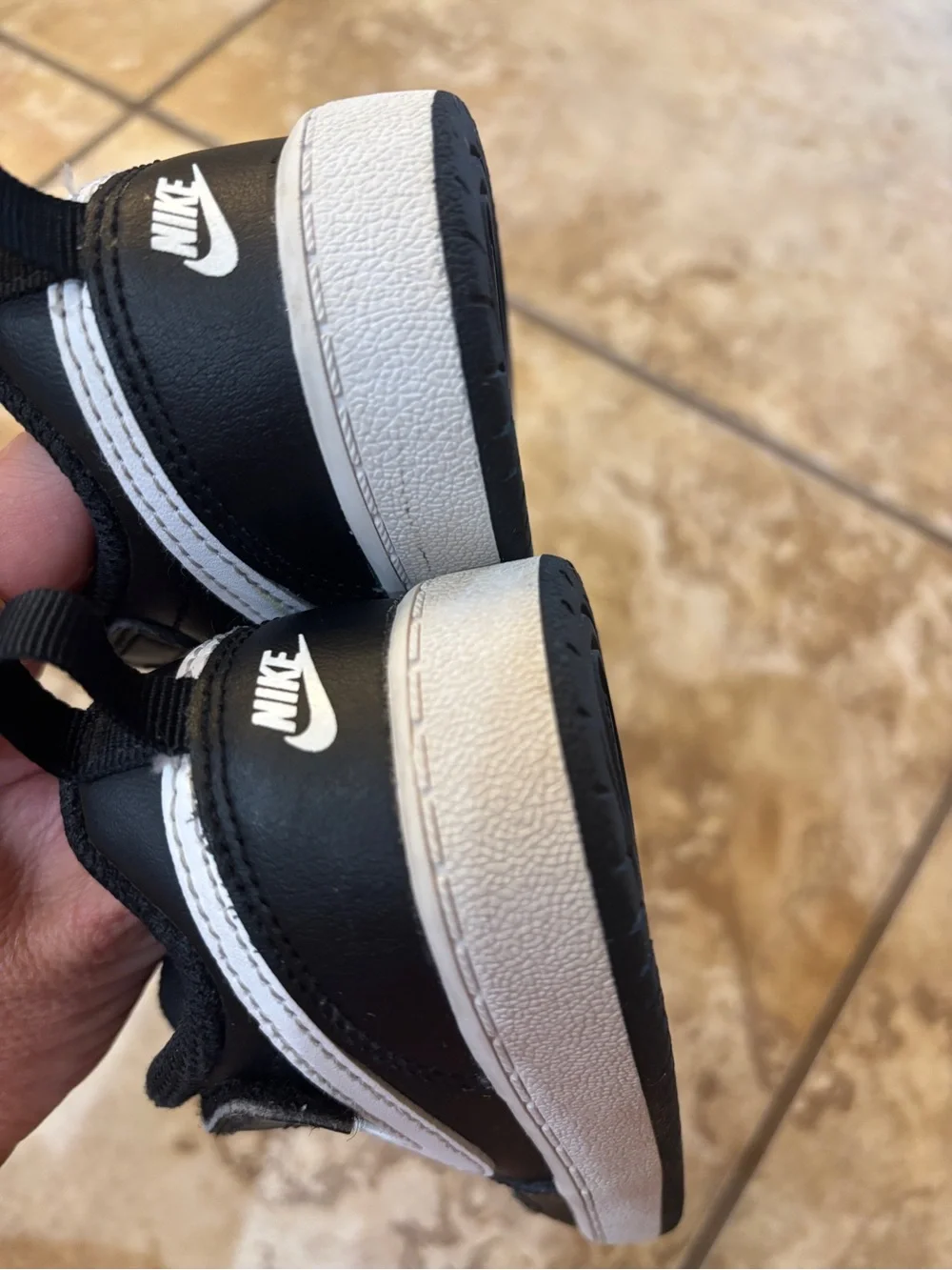 Nike black white